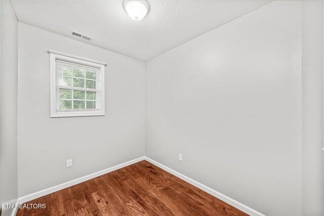 1447 Dykes Rd, Crossville, TN 38571 - photo 10