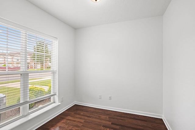 164 Ramsden Ave, La Vergne, TN 37086 - empty room featuring dark wood-type flooring and baseboards