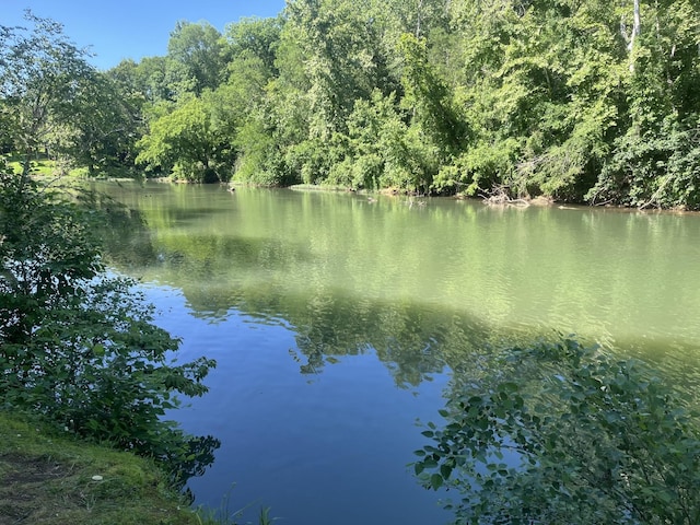 159 Mindy Dr, Waynesboro, TN 38485