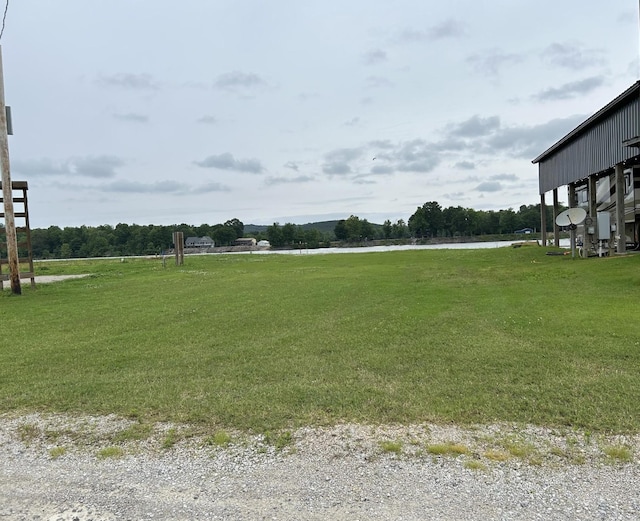 1159 River Front Dr, Clifton, TN 38425