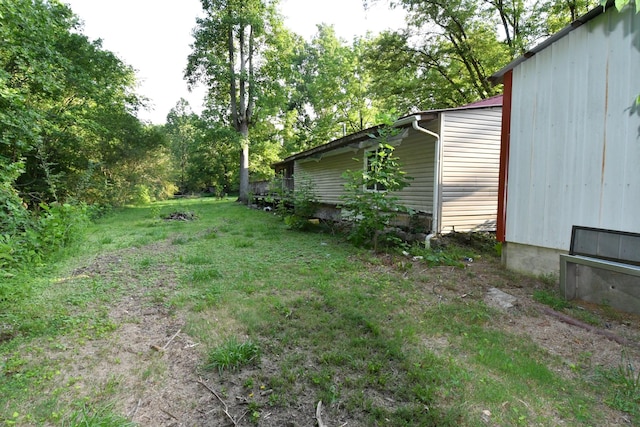 398 Elmore Town Rd, Baxter, TN 38544 - view of grassy yard
