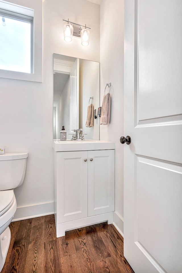 1510B 10th Ave N, Nashville, TN 37208 - bathroom featuring wood finished floors and vanity