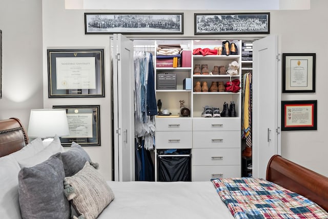 1212 Laurel St Unit 1510, Nashville, TN 37203 - bedroom with a closet