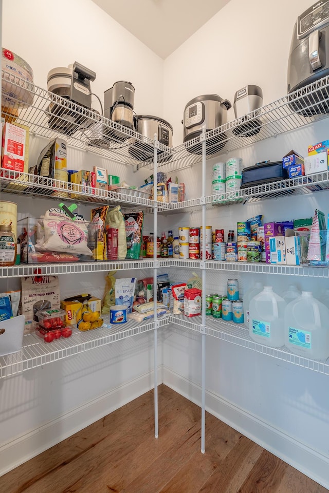 8624 Reba Ln, Hixson, TN 37343 - view of storage area