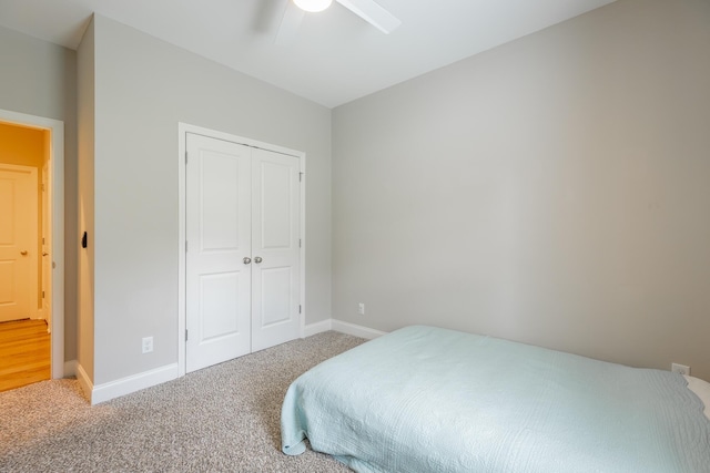 8624 Reba Ln, Hixson, TN 37343 - bedroom with carpet, a closet, and ceiling fan