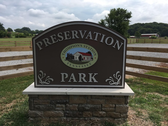3005 Littlebury Park Dr, Thompsons Station, TN 37179 - view of community sign