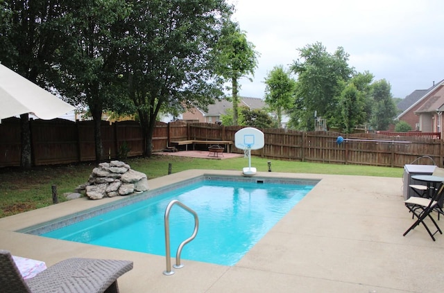1030 Oakhall Dr, Mount Juliet, TN 37122 - view of swimming pool featuring a fenced backyard and a patio