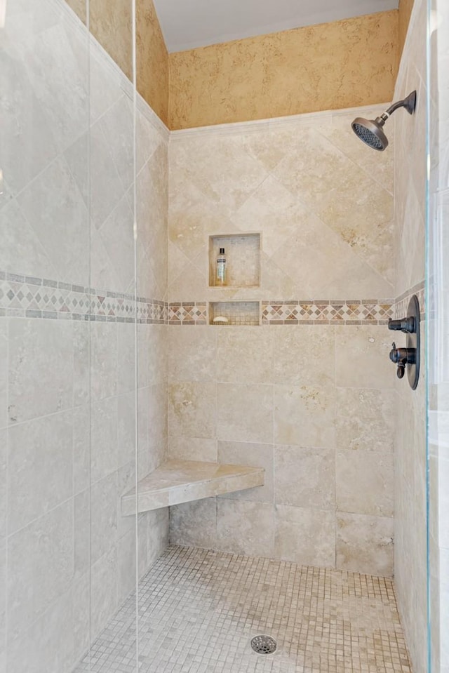 2208 Chadwick Ct, Mount Juliet, TN 37122 - bathroom featuring a shower stall