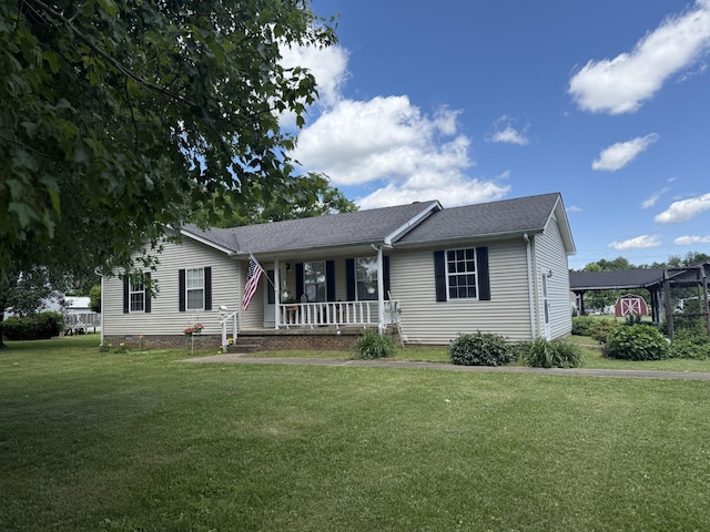 242 Kay Cir, Lafayette, TN 37083 - ranch-style home featuring covered porch, a front yard, and a shingled roof
