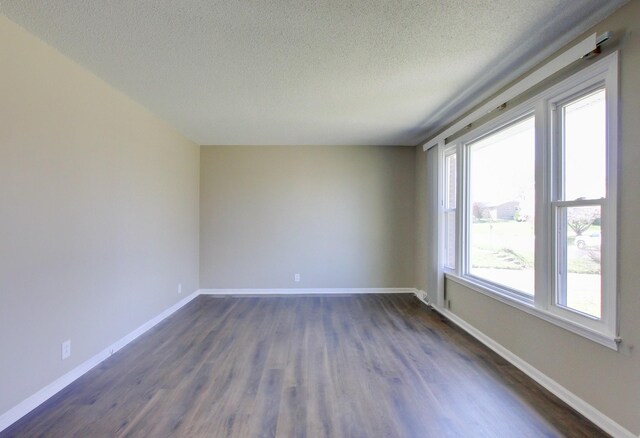 517 Morrison Dr, Clarksville, TN 37042 - photo 7