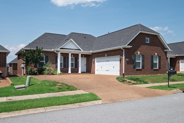 605 Indian Ridge Cir, White House, TN 37188 - photo 2