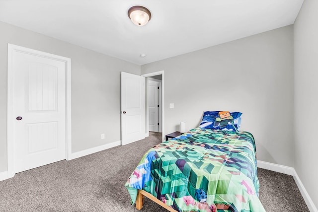 541 Macy Lynn Dr, Clarksville, TN 37042 - carpeted bedroom with baseboards