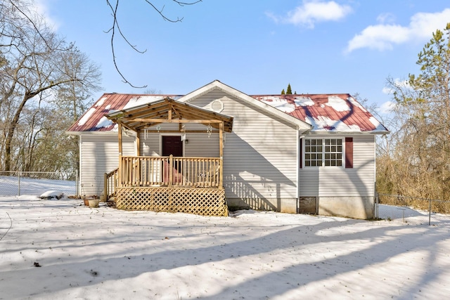 14319 Bluffview Dr, Birchwood, TN 37308 - view of front of house featuring a metal roof