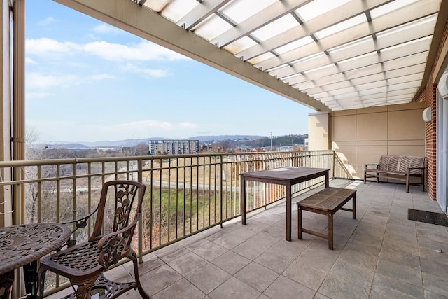 4 Cherokee Blvd Unit 409, Chattanooga, TN 37405 - balcony with a pergola and a mountain view
