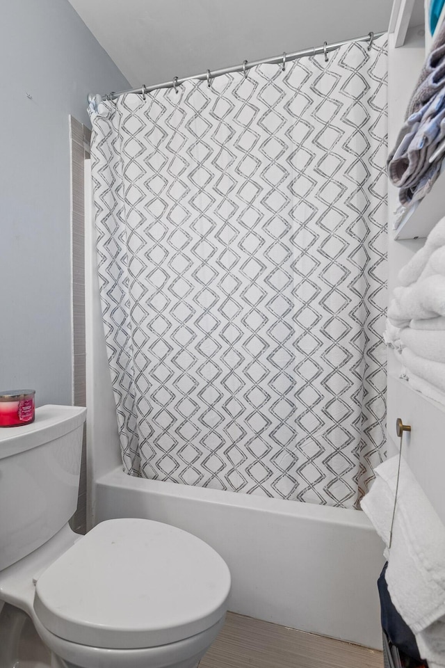 51 Castleview Dr, Ringgold, GA 30736 - full bathroom featuring shower / bath combination with curtain and toilet