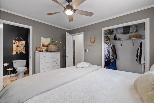 4338 Comet Trl, Hixson, TN 37343 - bedroom with a closet, ornamental molding, ceiling fan, and connected bathroom