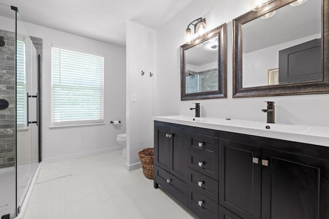 216 Trenton St, Chattanooga, TN 37415 - full bath with double vanity and a shower stall