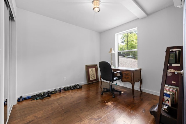 216 Trenton St, Chattanooga, TN 37415 - office area featuring wood finished floors and baseboards