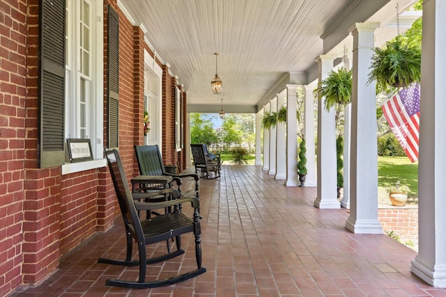 302 S Main St, La Fayette, GA 30728 - view of porch