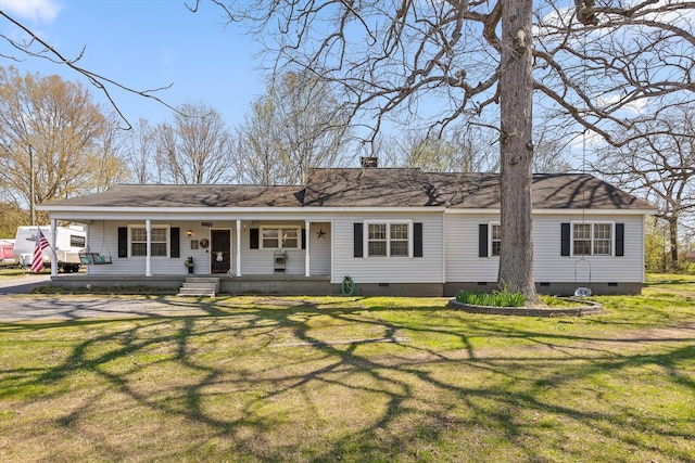 3216 Cleveland Hwy, Dalton, GA 30721 - view of front facade with crawl space, covered porch, a front lawn, and a chimney