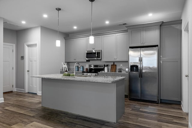 9614 Mulberry Gap Way, Ooltewah, TN 37363 - kitchen featuring stainless steel appliances, gray cabinetry, dark wood-style flooring, and recessed lighting