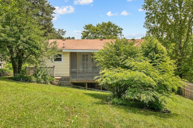 6557 Esquire Dr, Hixson, TN 37343 - back of house with a sunroom and a deck