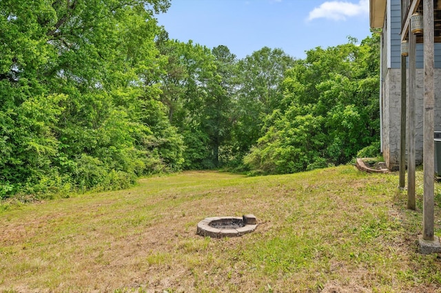 411 Meadow Green Dr, Ringgold, GA 30736 - view of grassy yard featuring a fire pit