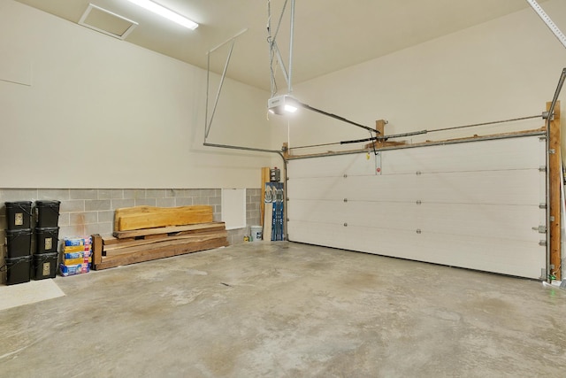 9208 Windstone Dr, Ooltewah, TN 37363 - garage with a garage door opener