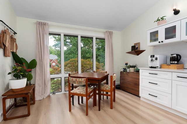 9208 Windstone Dr, Ooltewah, TN 37363 - dining room with light wood finished floors