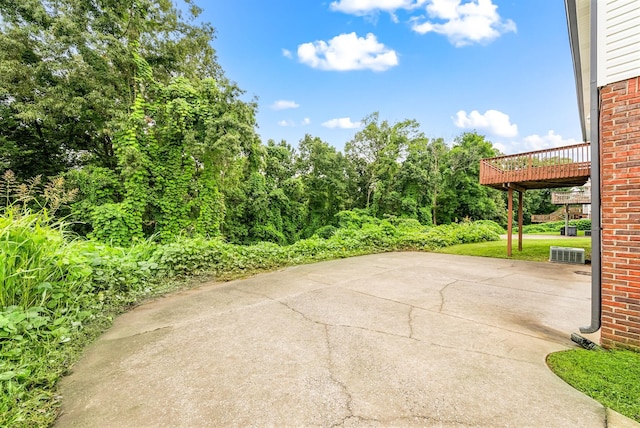 3366 N Henderson Way, Clarksville, TN 37042 - view of patio / terrace