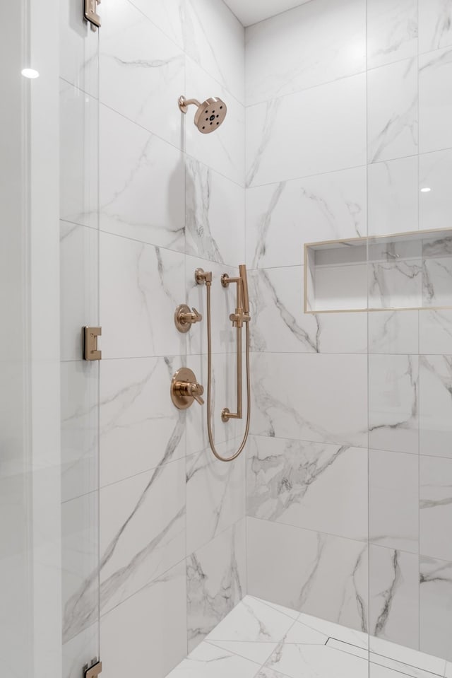 321 31st Ave N Unit B1 B, Nashville, TN 37203 - bathroom with a stall shower