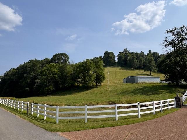 1425 Bartlett Hollow Rd, Petersburg, TN 37144 - view of yard featuring a view of countryside