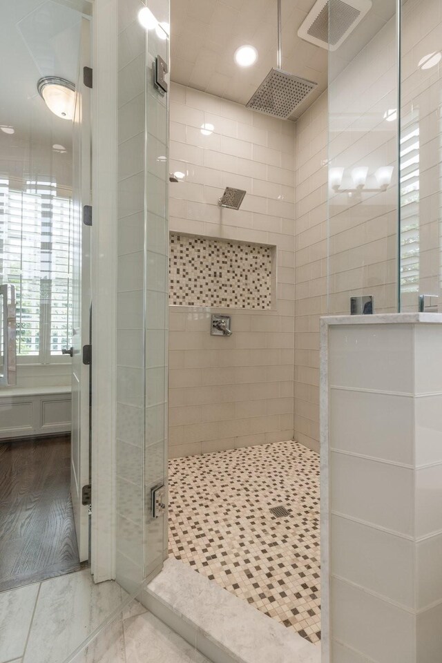 1202 Jewell Ave, Franklin, TN 37064 - bathroom with a stall shower