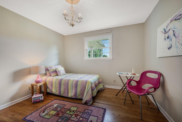 305 E Overhill Dr, Dickson, TN 37055 - bedroom featuring wood finished floors and a chandelier