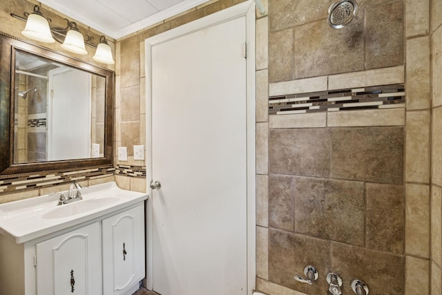 631 W Maple St, Morrison, TN 37357 - full bathroom with tiled shower, vanity, ornamental molding, and backsplash