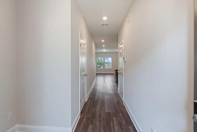 858 Longleaf Ln, Columbia, TN 38401 - hallway featuring dark wood-style floors and recessed lighting