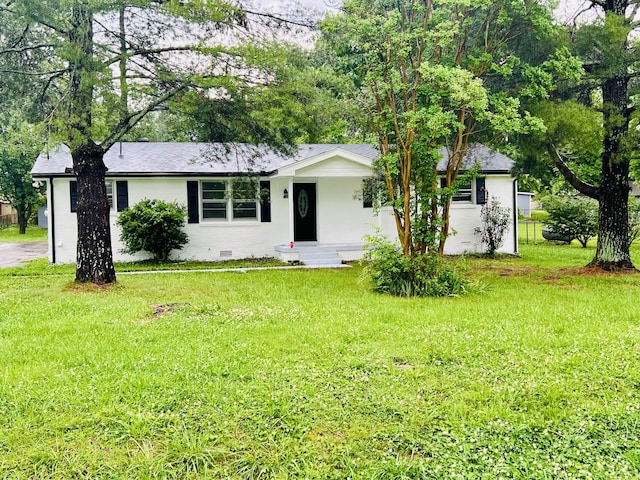 136 Mankin St, La Vergne, TN 37086 - single story home with a front lawn and crawl space