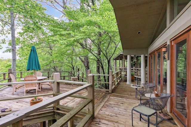 232 Hollingsworth Cove Rd, Monteagle, TN 37356 - deck featuring outdoor dining space