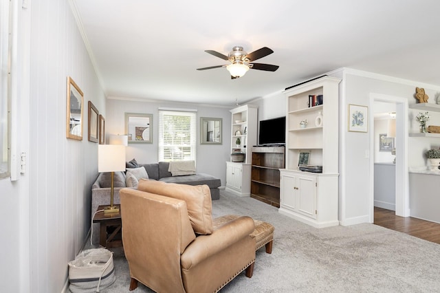 1028 Ridgecrest Dr, Franklin, TN 37069 - carpeted living area featuring crown molding and a ceiling fan