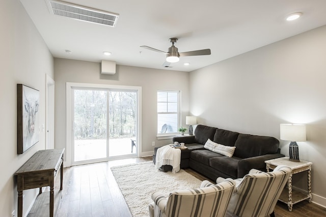 1144 Lock 4 Rd Unit B-4, Gallatin, TN 37066 - living area featuring dark wood finished floors, a ceiling fan, and recessed lighting