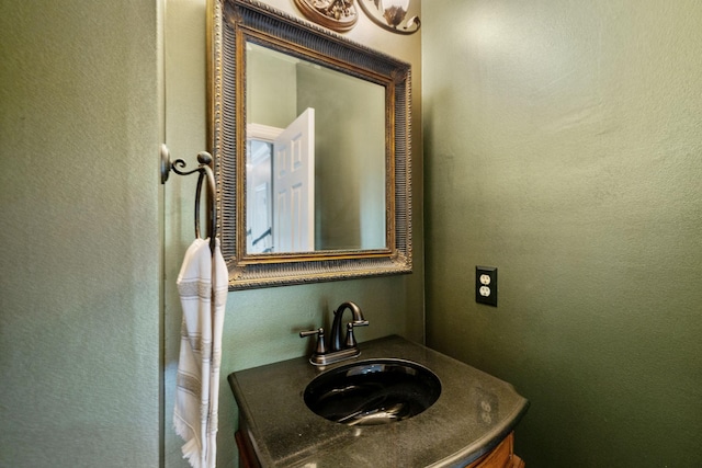 1524 Gordon Petty Dr, Brentwood, TN 37027 - bathroom with a textured wall and vanity