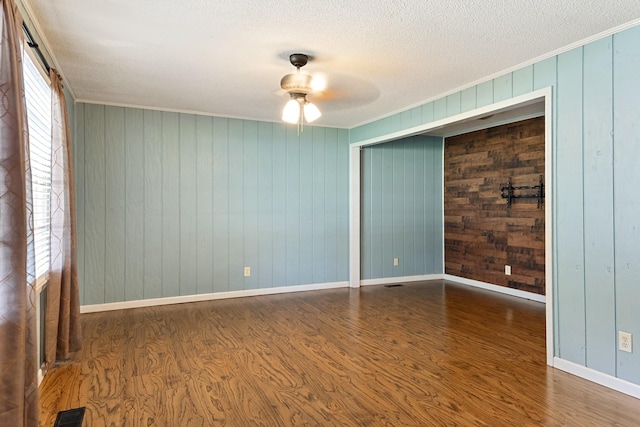 230 Lee Ln, Huntland, TN 37345 - photo 2