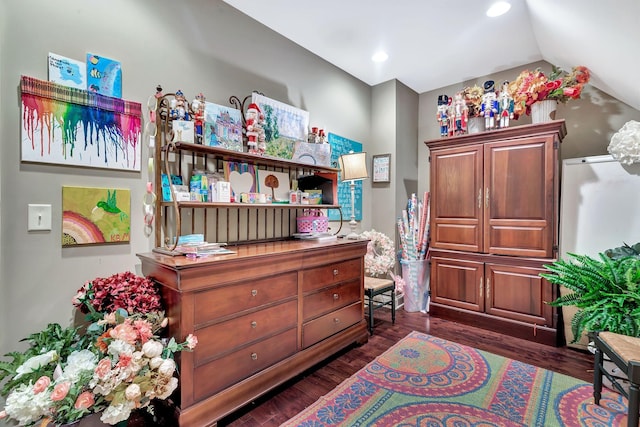 2811 Craythorne Dr, Murfreesboro, TN 37129 - bedroom with dark wood-style flooring, vaulted ceiling, and recessed lighting