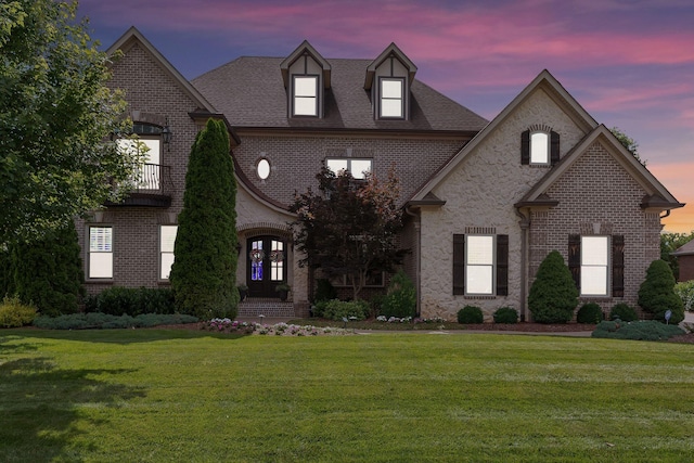 2811 Craythorne Dr, Murfreesboro, TN 37129 - french country home with brick siding and a lawn