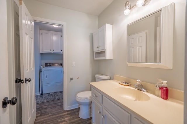 545 Kent St, Lawrenceburg, TN 38464 - bathroom with wood finished floors and vanity