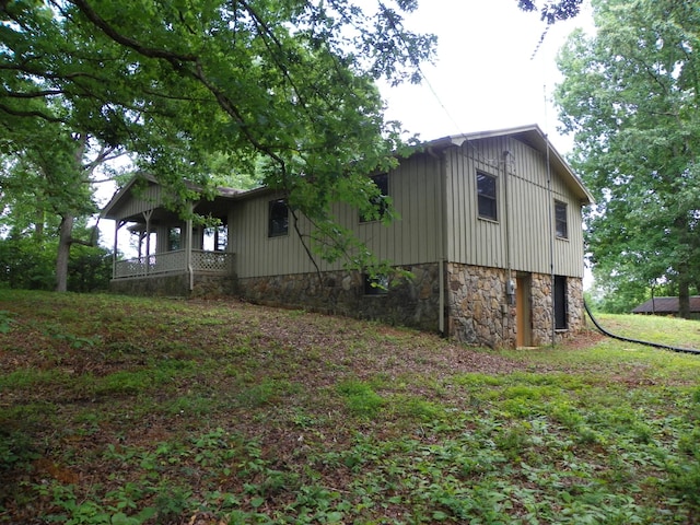 670 Winstead Rd, Quebeck, TN 38579 - photo 2