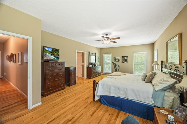 5546 Old Kentucky Rd, Byrdstown, TN 38549 - bedroom featuring light wood-style flooring and a ceiling fan
