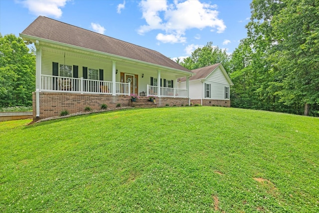 5546 Old Kentucky Rd, Byrdstown, TN 38549 - view of front of home with a porch and a front yard