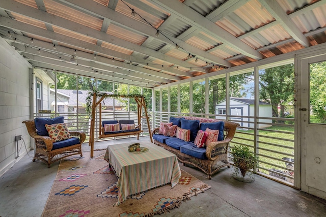 1519 Graybar Ln, Murfreesboro, TN 37129 - sunroom featuring an outdoor hangout area
