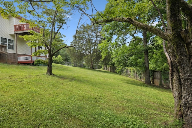 7607 Birdsong Ct, Fairview, TN 37062 - view of yard featuring a balcony and a wooden deck